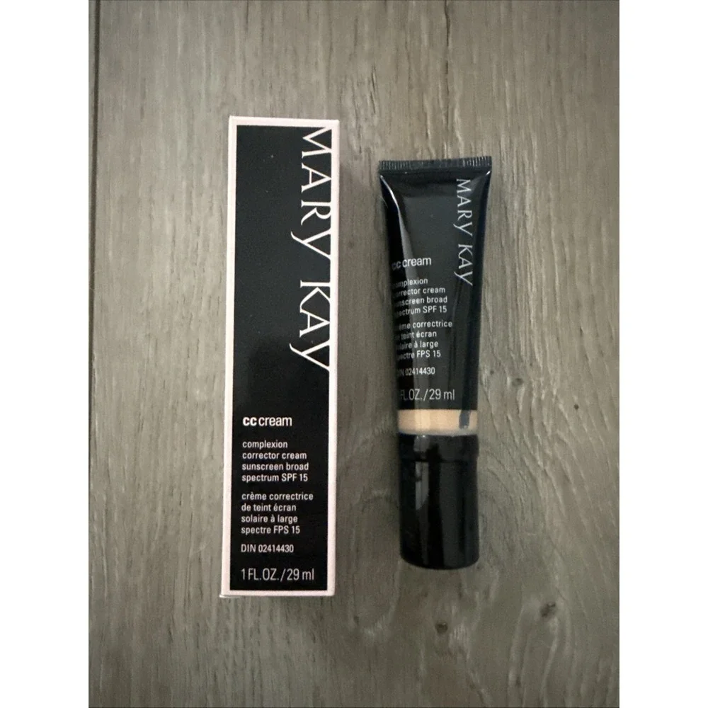 Mary Kay CC Cream Complexion Corrector SPF 15 1 fl oz Med To Deep 072824 Expired